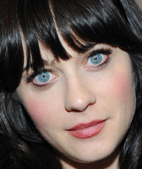 zooey deschanel blue eyes.